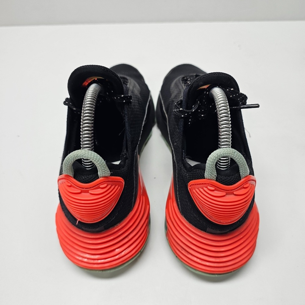 Nike Shoes Youth 6.5 Black Glacier Ice Bright‎ Crimson Air Max 2090 GS Running - Picture 2 of 8